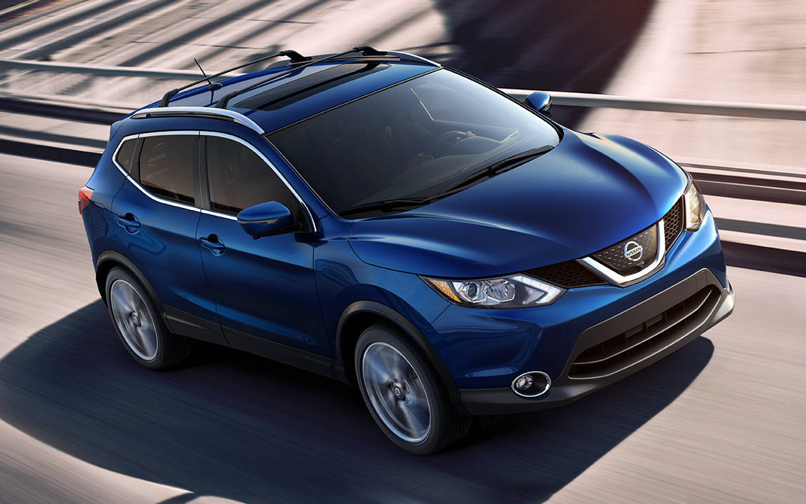 Nissan Rogue Sport SL 2017 | SUV Drive